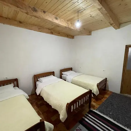 Belinis Guest house Theth