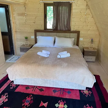 Guest house Belinis Theth